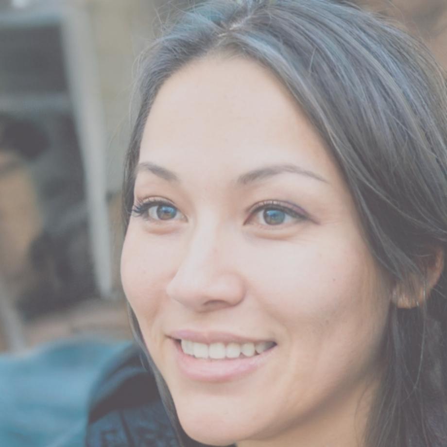 Sarah Weber, Finanzstrategin